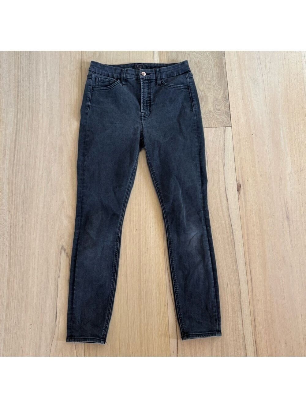 7 For All Mankind Jen7 HW Skinny Jeans Size 6